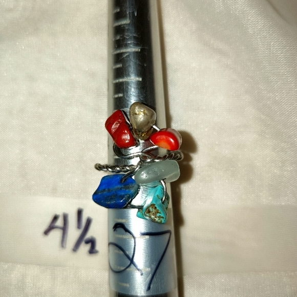 Chakra Crystal Wire Ring - Picture 4 of 5